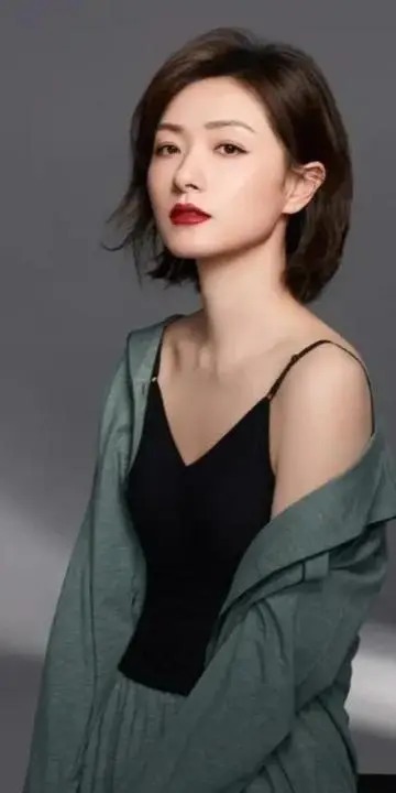 658配资 最干净女演员万茜：嫁普通人8年，43岁凭演技逆袭成女大佬